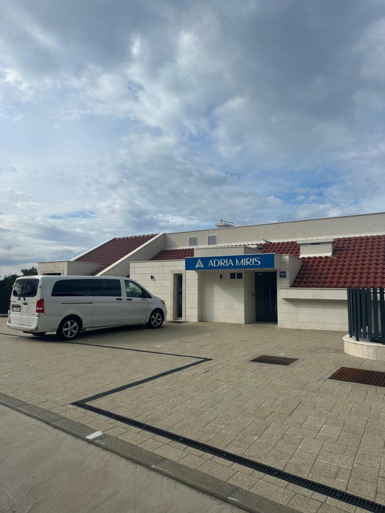 Adria Miris Apartments دراسنيتش المظهر الخارجي الصورة